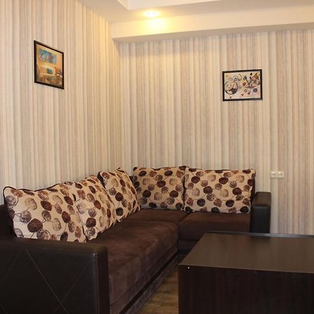 Modern Apartments In The Centre Yerevan Luaran gambar