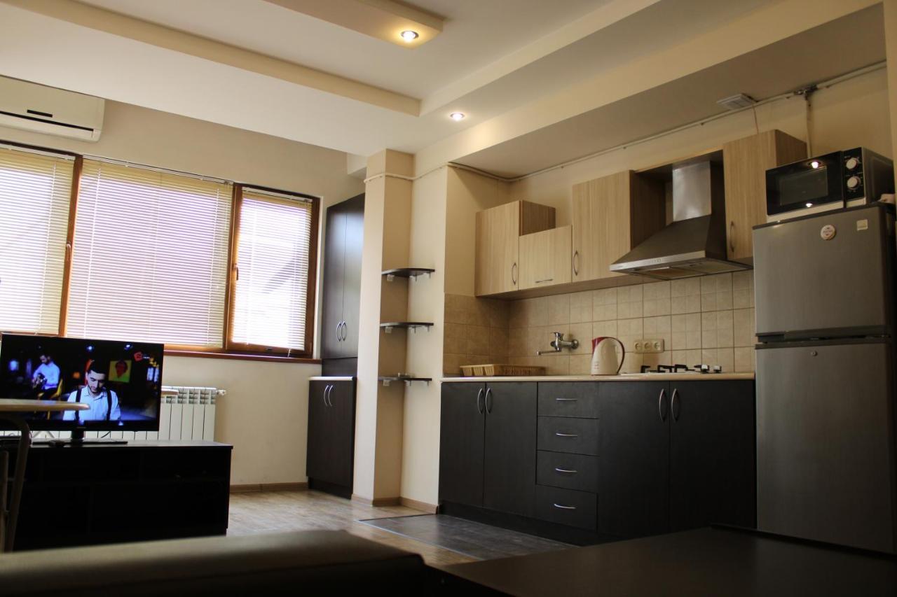 Modern Apartments In The Centre Yerevan Luaran gambar