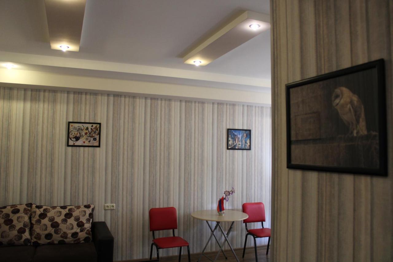 Modern Apartments In The Centre Yerevan Luaran gambar