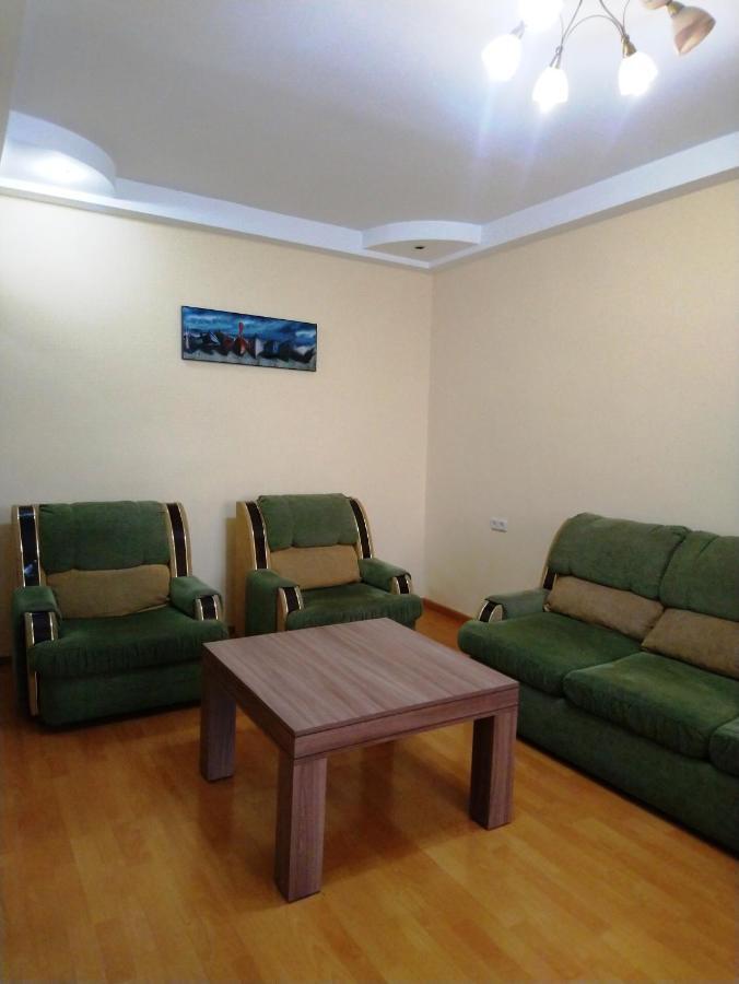 Modern Apartments In The Centre Yerevan Luaran gambar